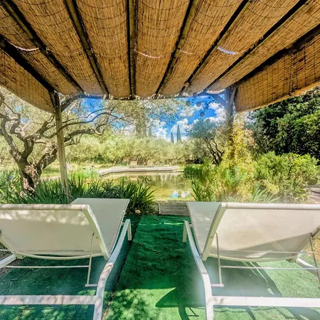 Prázdninový dům Au Pont Du Gard Castillon-du-Gard